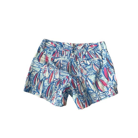 LILLY PULITZER Sailing Sailboat Print Callahan Shorts Size 2 - Picture 2 of 6